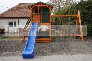 fa kerti játszótér